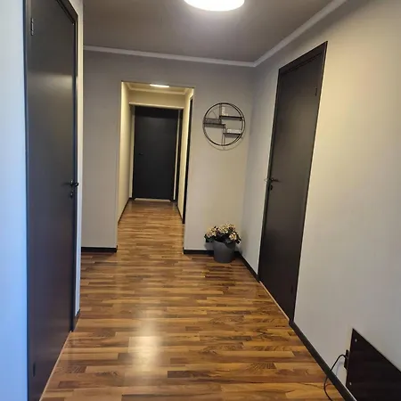 Newly Renovated House 11 Guests, 5 Bedrooms Dom wakacyjny